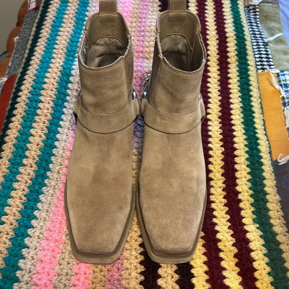 Sam Edelman Booties - Picture 2 of 5